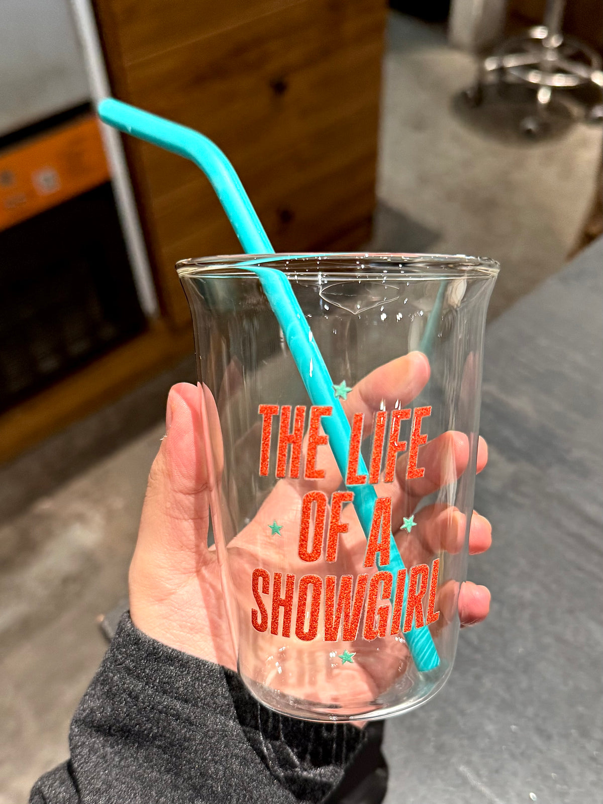 Glamorous Stage-Inspired Glass Cup – Vibrant Orange & Aqua Aesthetic｜16oz with Teal Silicone Straw Included